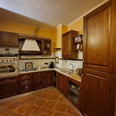Holiday home In Campagna Con Piscina E Sguardo Sul Mare