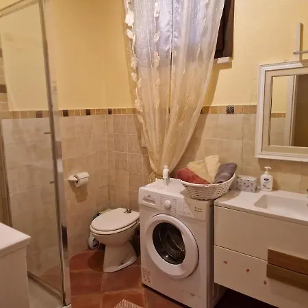 In Campagna Con Piscina E Sguardo Sul Mare Holiday home