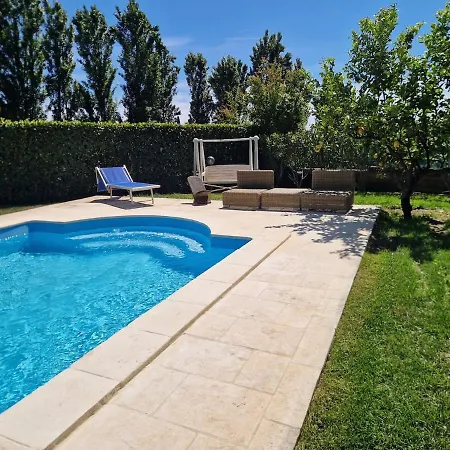In Campagna Con Piscina E Sguardo Sul Mare Holiday home *