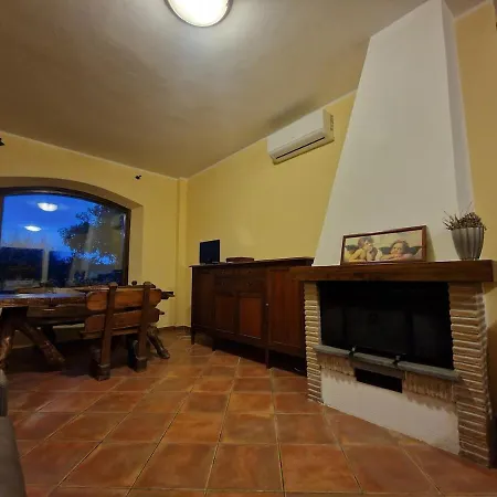In Campagna Con Piscina E Sguardo Sul Mare Holiday home
